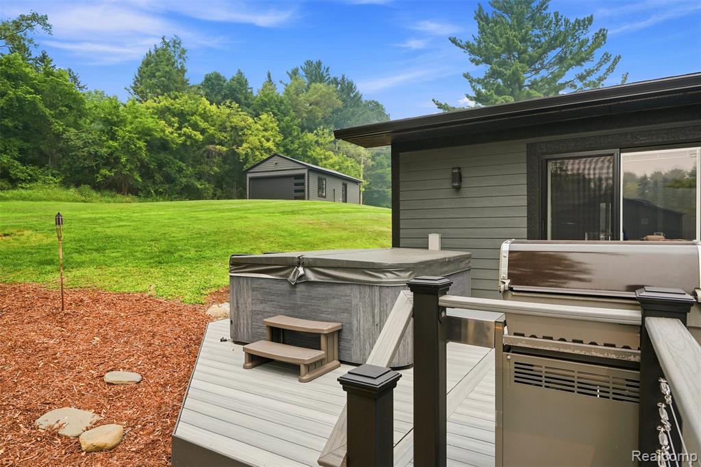7500 6 Mile Road, Northville, MI 48168 — Photo 45