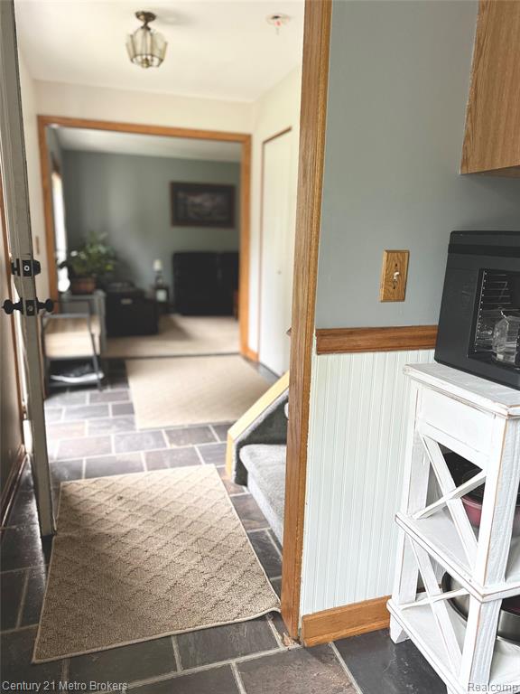 845 Hillsdale Lane, Ortonville, MI 48462 — Photo 21