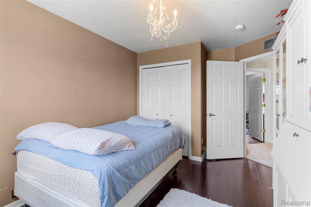 6241 Sapphire Court, Grand Blanc, MI 48439 — Photo 39
