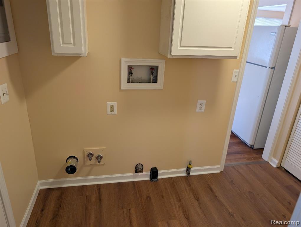 4024 Wenonah Lane, Waterford, MI 48328 — Photo 23