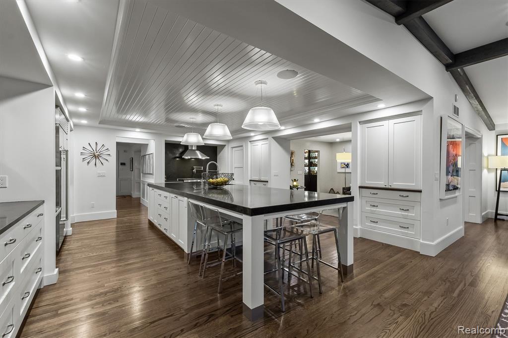3390 Burning Bush Road, Bloomfield Hills, MI 48301 — Photo 16