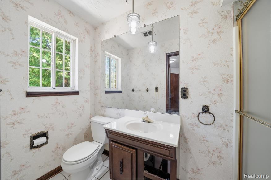 7020 Rattalee Lake NW, Clarkston, MI 48348 — Photo 22