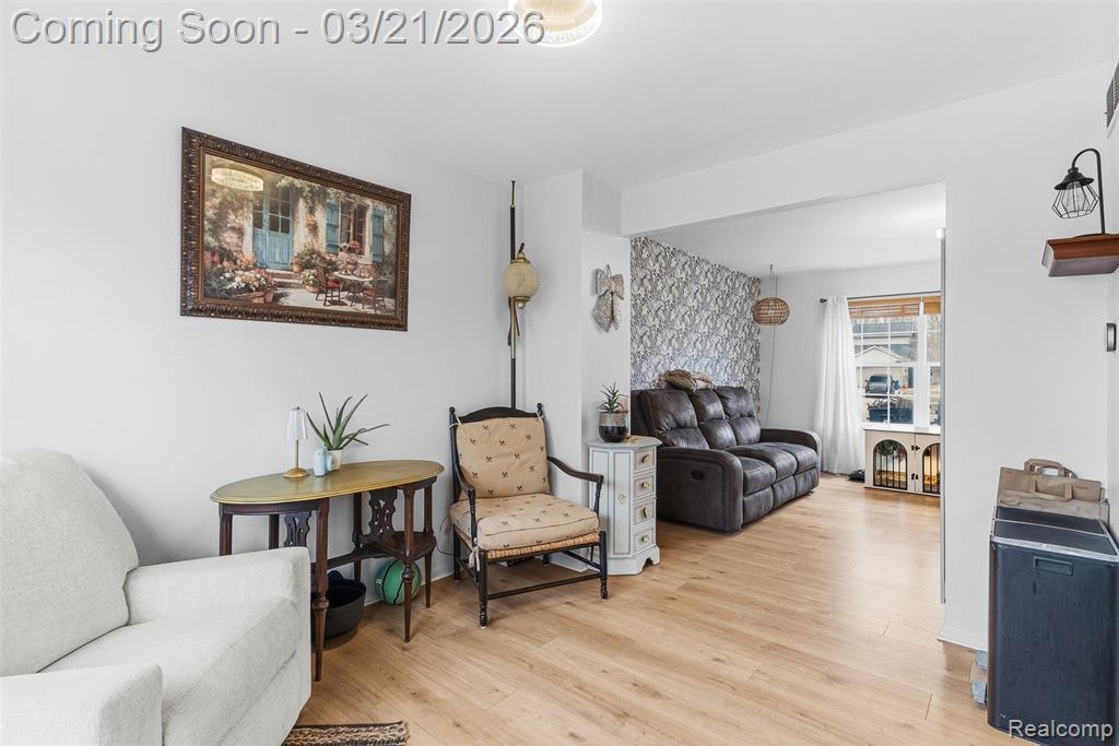 1472 St Lawrence Court, Fenton, MI 48430 — Photo 9