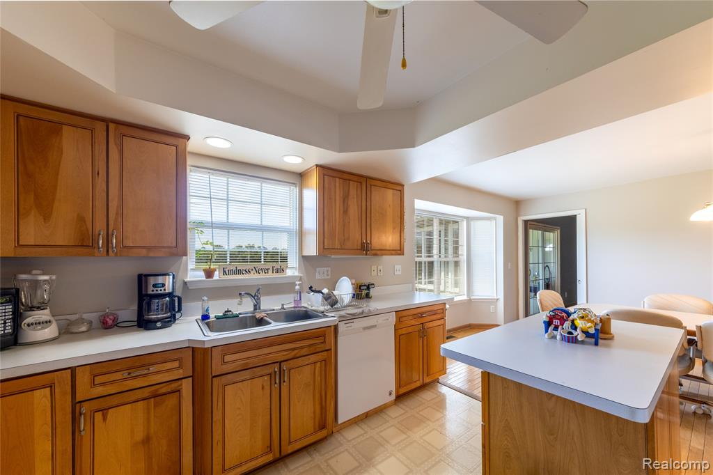 27750 Bell Road, New Boston, MI 48164 — Photo 6