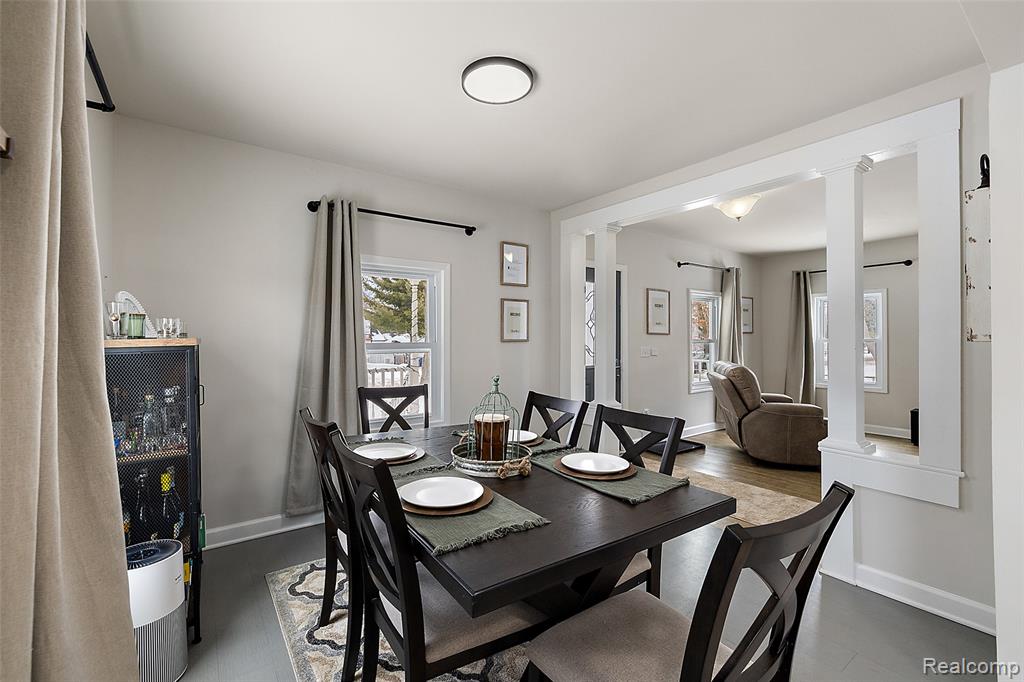 4755 Forest Avenue, Waterford, MI 48328 — Photo 24