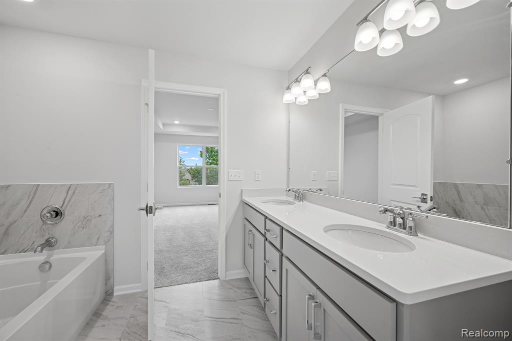 1902 SALT SPRINGS Drive, Saline, MI 48176 — Photo 14