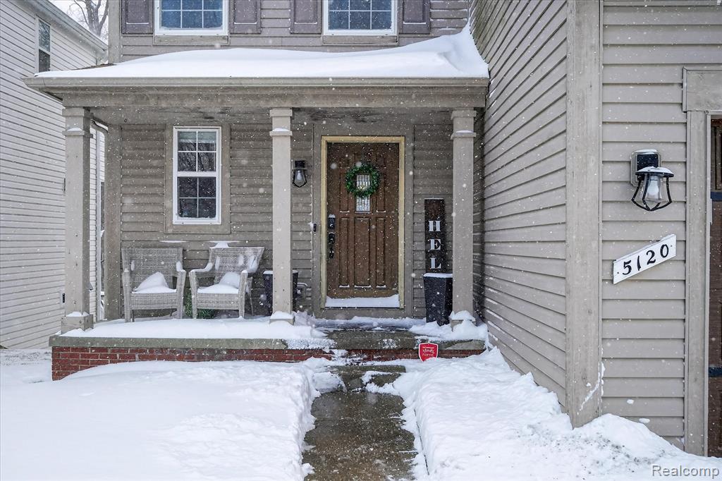 5120 Meadow Crest Circle, Holly, MI 48442 — Photo 4