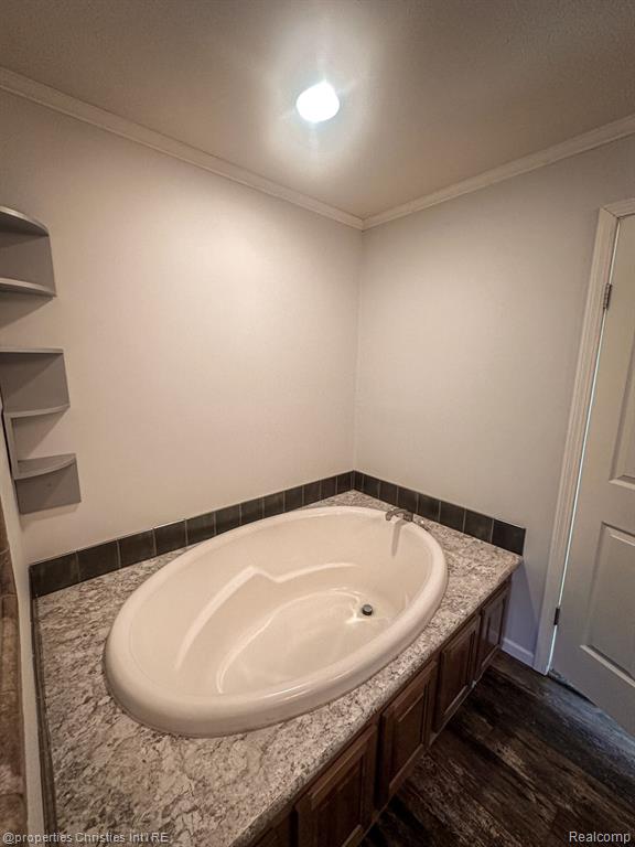 11201 SPRING ARBOR, South Lyon, MI 48178 — Photo 23