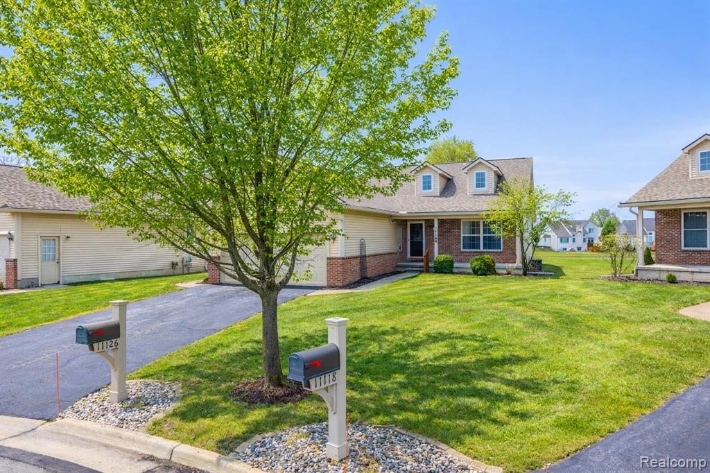 11126 Strathmore Court, Grand Blanc, MI 48439 — Photo 3