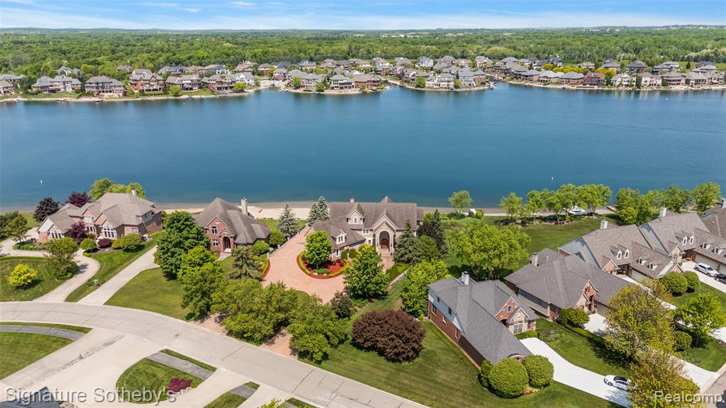 10611 Lighthouse Point, South Lyon, MI 48178 — Photo 59