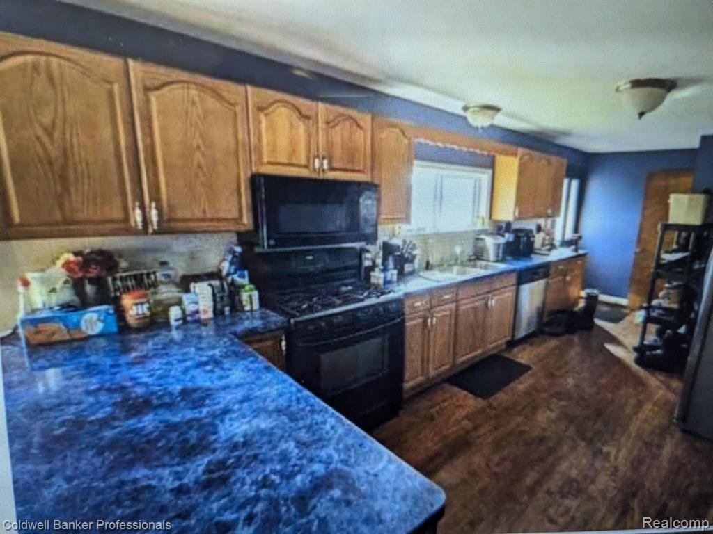 2247 WATERMAN Road, Mayville Vlg, MI 48744 — Photo 11