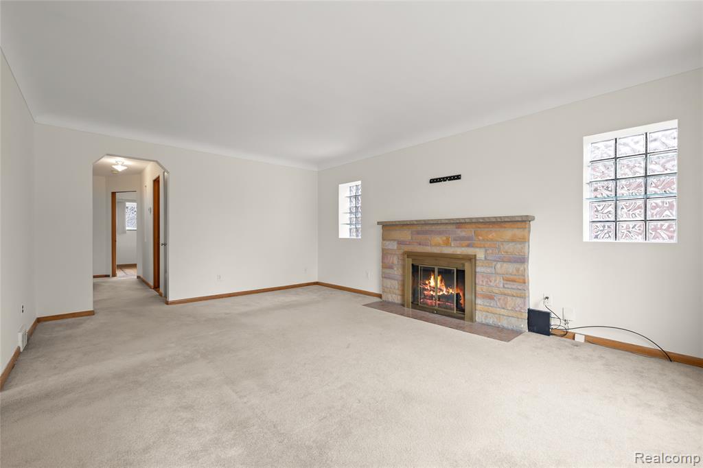 7828 Kolb Avenue, Allen Park, MI 48101 — Photo 4