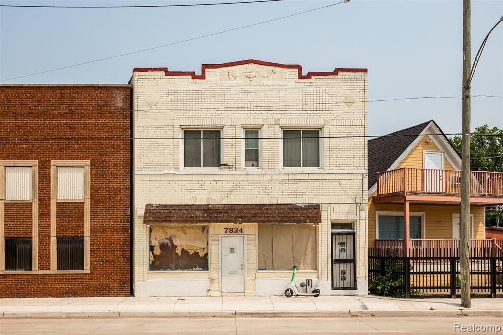 7824 Mount Elliott Street, Detroit, MI, 48211