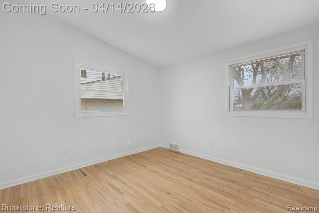29242 Shirley Avenue, Madison Heights, MI 48071 — Photo 21