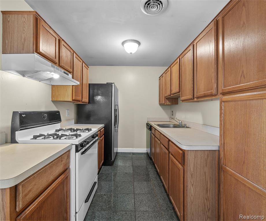 44447 Savery Drive, Canton, MI 48187 — Photo 10