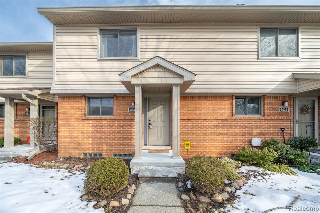 3630 OLD CREEK Road, Troy, MI 48084 — front exterior