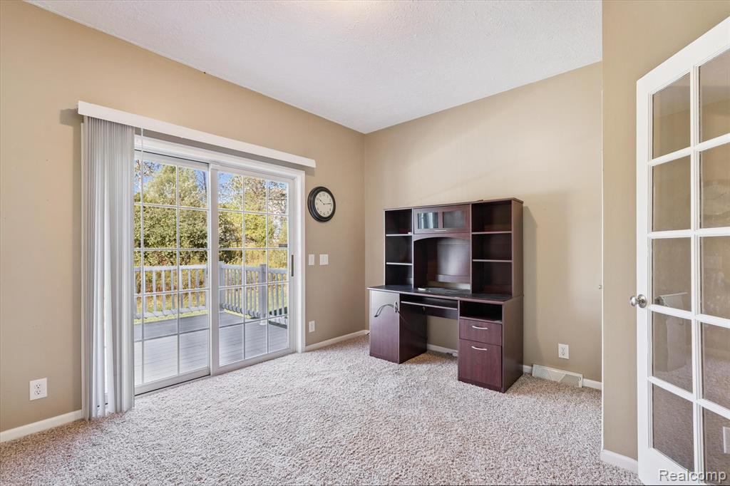 7075 Kings Way, Flushing, MI 48433 — Photo 19