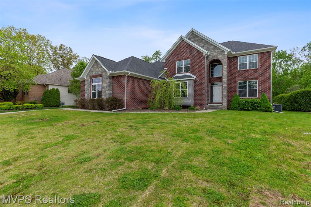 5325 SHOREWOOD Drive, Fort Gratiot, MI 48059 — Photo 54