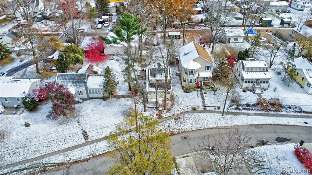 126 N North Shore Drive, Lake Orion, MI 48362 — Photo 37