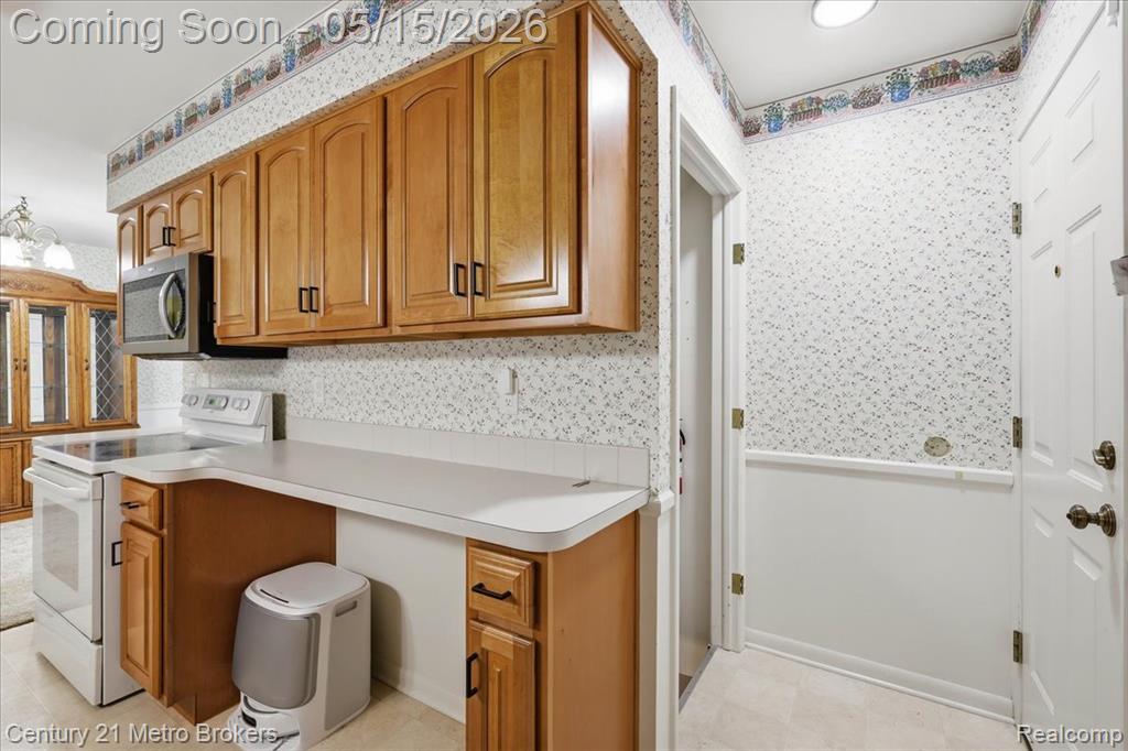 5457 N Seymour Road, Flushing, MI 48433 — Photo 23