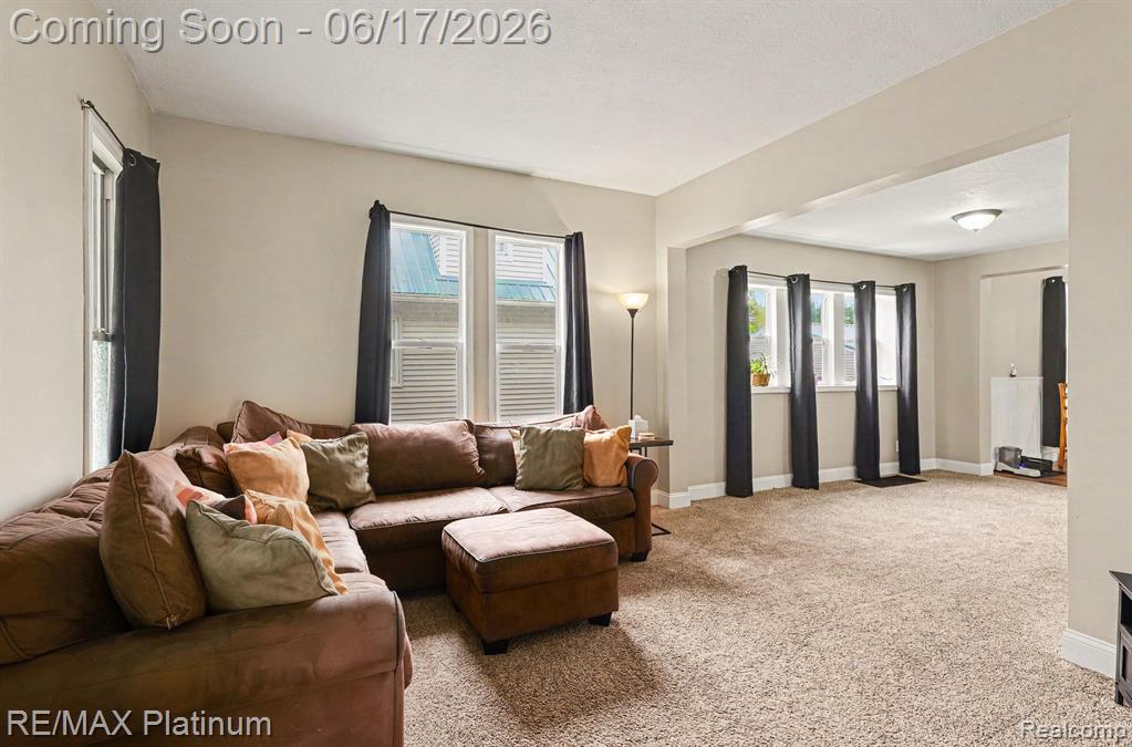 405 N Kiesel Street, Bay City, MI 48706 — Photo 4