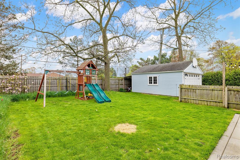 50926 Clay Street, New Baltimore, MI 48047 — Photo 51