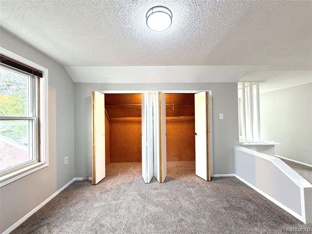 18235 Tracey Street, Detroit, MI 48235 — Photo 42