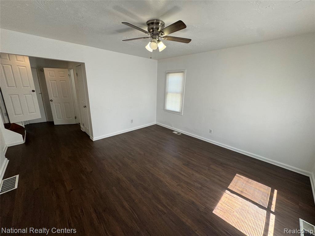 8709 Toepfer Road, Warren, MI 48089 — Photo 4