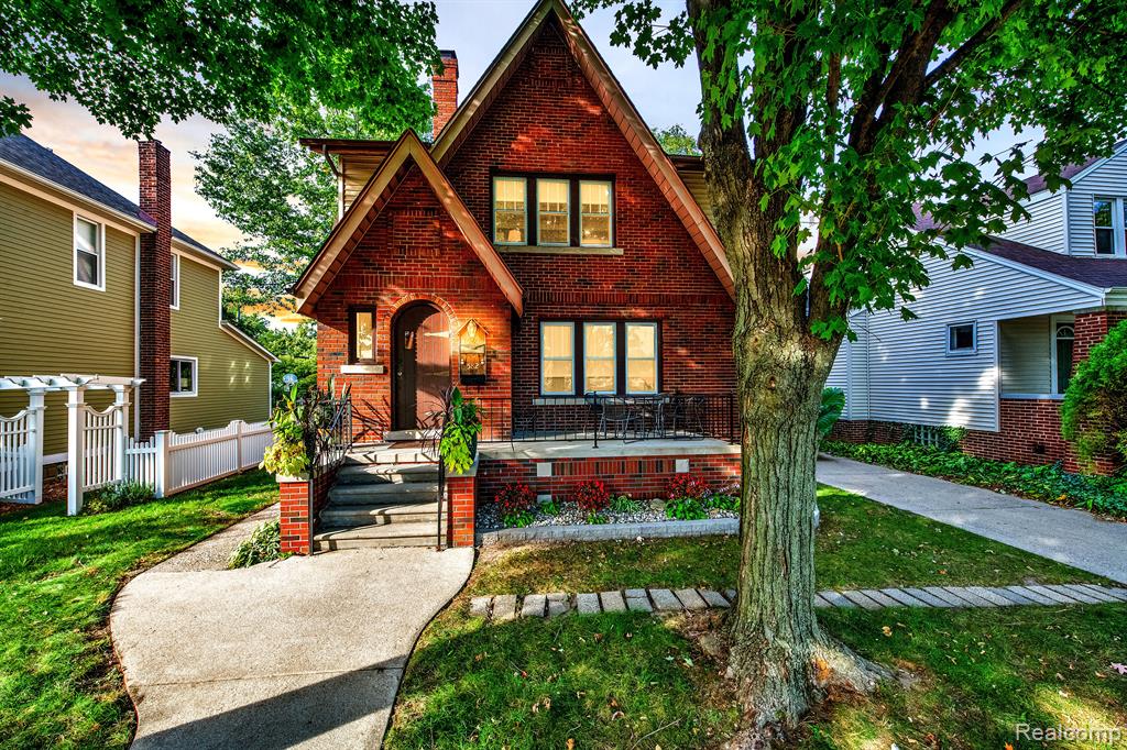 580 Withington Street, Ferndale, MI 48220 — Photo 2