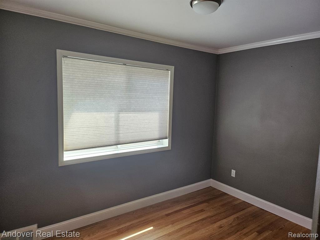 5 MEDFORD Circle, Ann Arbor, MI 48104 — Photo 22