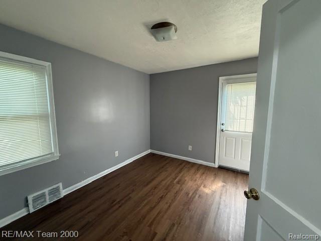 7339 Parkland, Detroit, MI 48239 — Photo 8