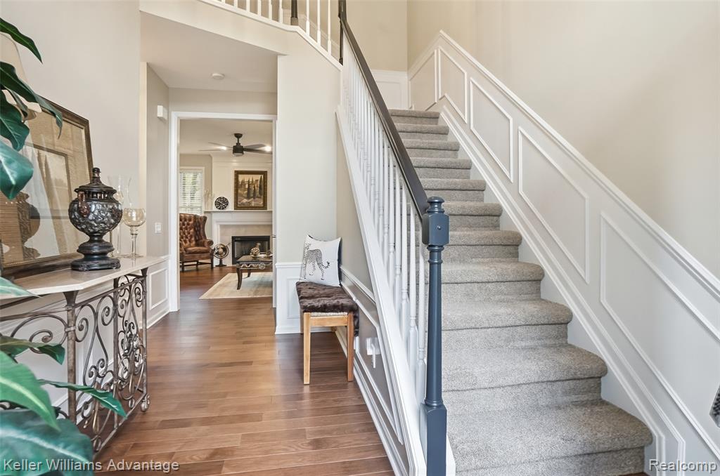 39469 Edgewater Drive, Northville, MI 48168 — Photo 5