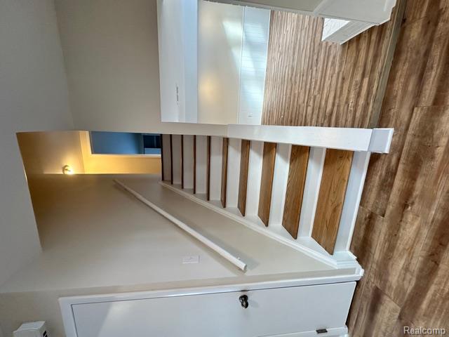 5285 Hardwoods Drive, West Bloomfield, MI 48323 — Photo 5