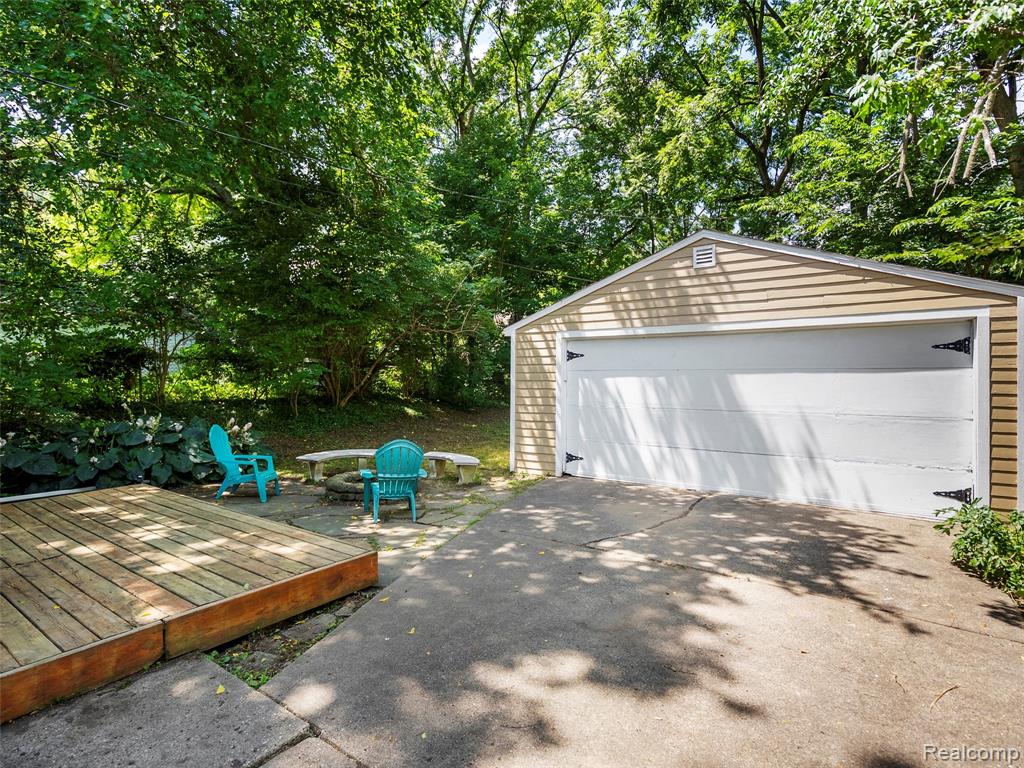 1713 Pontiac Trail, Ann Arbor, MI 48105 — Photo 6