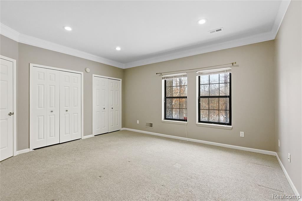 7154 Westchester, West Bloomfield, MI — Photo 16