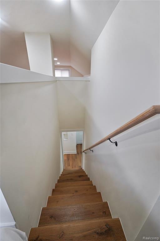 19133 Huntington Avenue, Harper Woods, MI 48225 — Photo 24