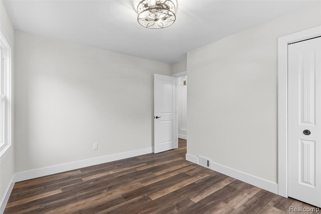 10681 Stratman Street, Detroit, MI 48224 — Photo 17