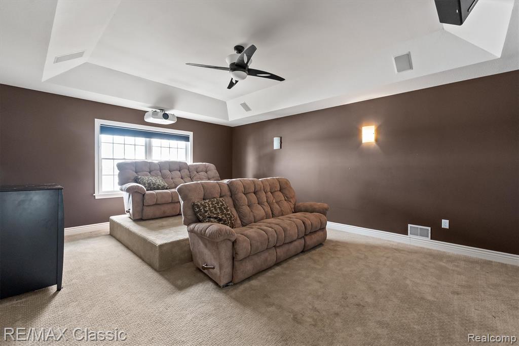 5118 S Shore Drive, Whitehall, MI, 49461