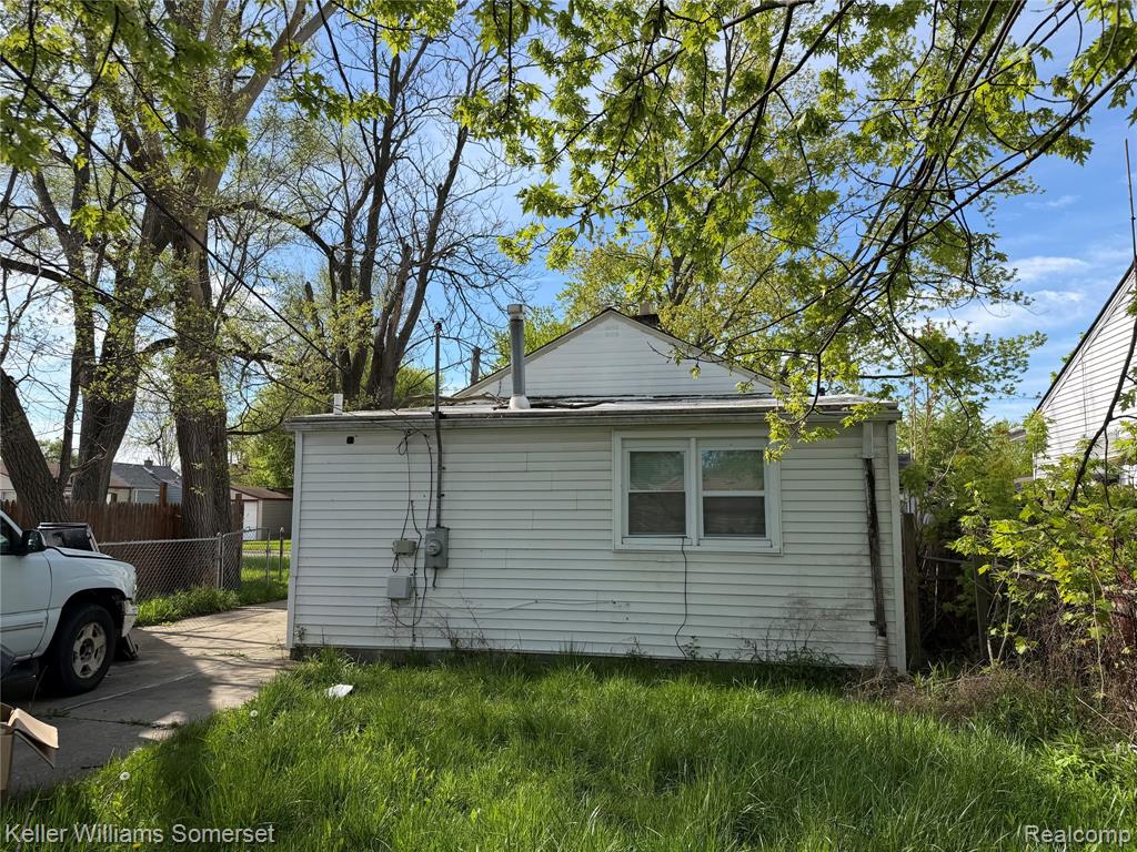 8499 Chapp Avenue, Warren, MI 48089 — Photo 13