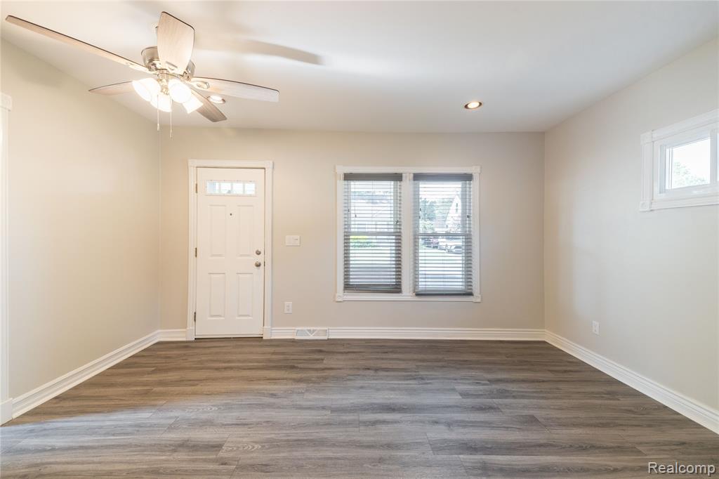 714 Park Avenue, Lincoln Park, MI 48146 — Photo 10
