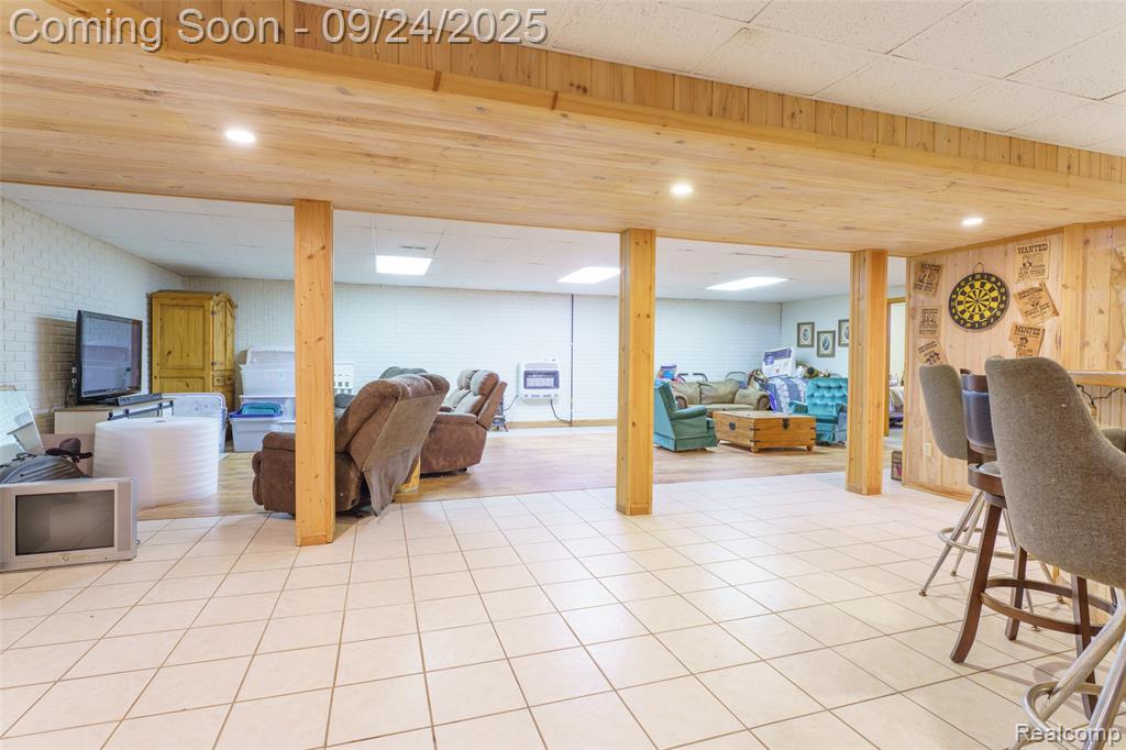 9511 W Allen Road, Fowlerville, MI 48836 — Photo 37