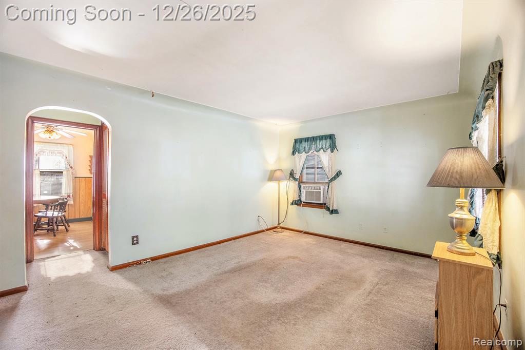 7256 Ready Avenue, Warren, MI 48091 — Photo 6