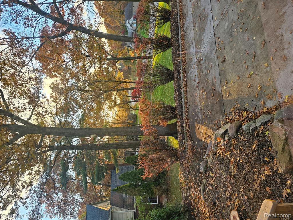 1168 Eagle Nest Drive, Milford, MI 48381 — Photo 11