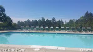 56401 Scotland Boulevard, Shelby Twp, MI 48316 — Photo 17