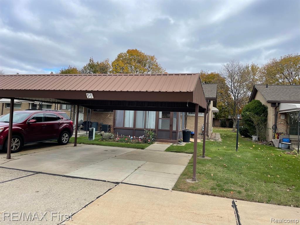 8401 18 Mile APT # 99 Road, Sterling Heights, MI 48313 — Photo 12