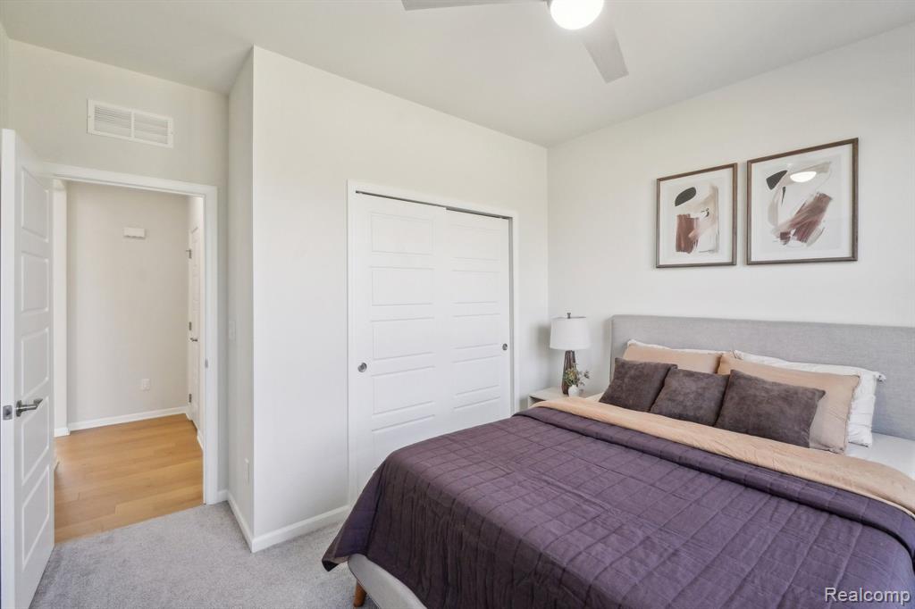 2466 MEADOW HILLS Drive, Ann Arbor, MI 48108 — Photo 27