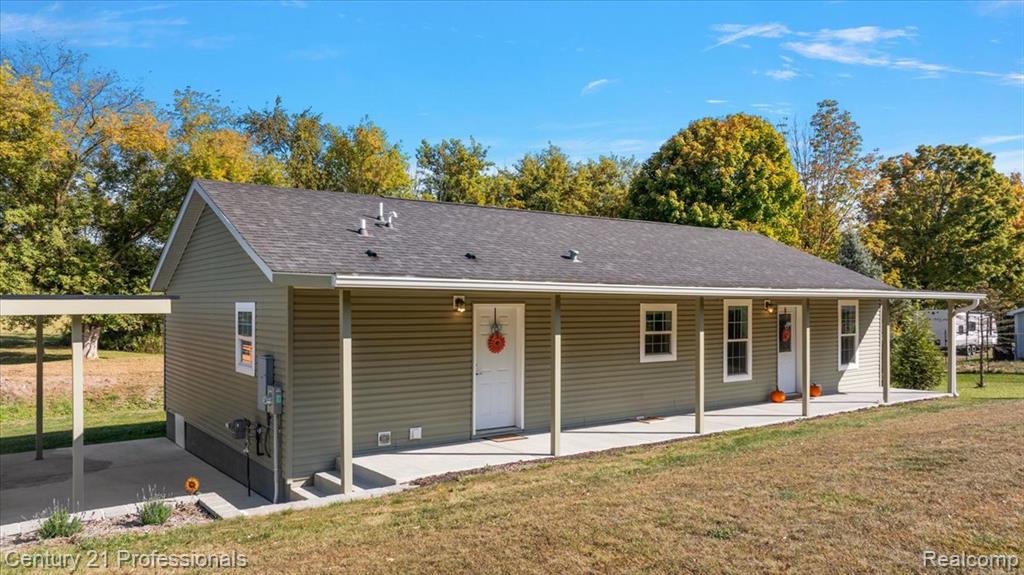 806 Davis Lake Road, Mayfield, MI 48446 — Photo 2