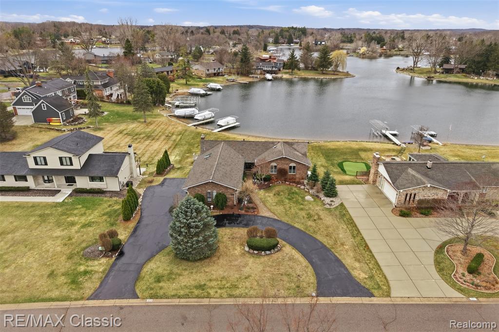 4871 Winewood Lane, Commerce Twp, MI 48382 — Photo 53