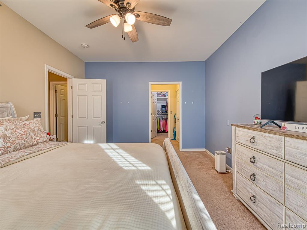 655 Vinewood Street, Wyandotte, MI 48192 — Photo 14