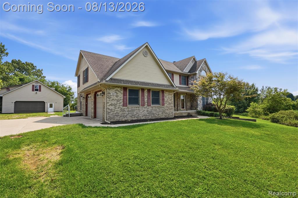 262 Norlynn Drive, Howell, MI 48843